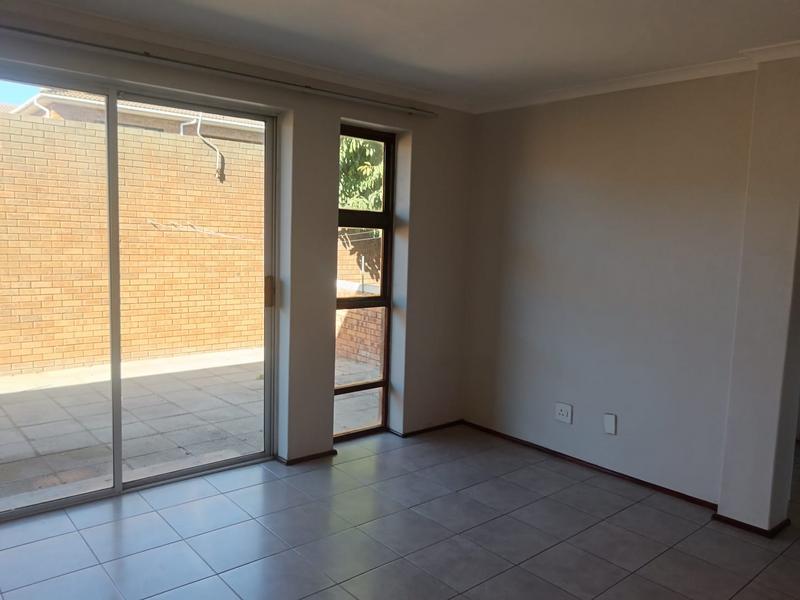 To Let 1 Bedroom Property for Rent in Windsor Park Western Cape